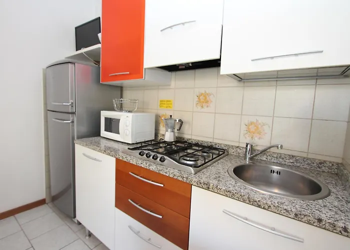 Elios بيبيوني